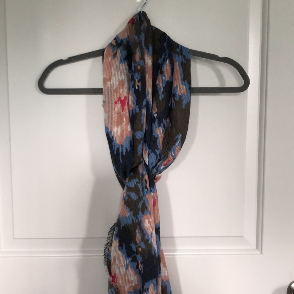 Stella & Dot Scarf